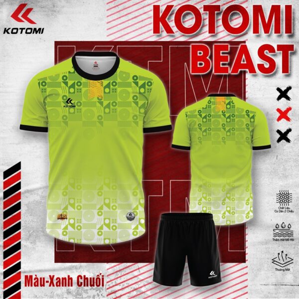 Mẫu Áo Bóng Đá Không Logo Thiết Kế KOTOMI-02 Có Sẵn Màu Xanh Chuối Phối Trắng